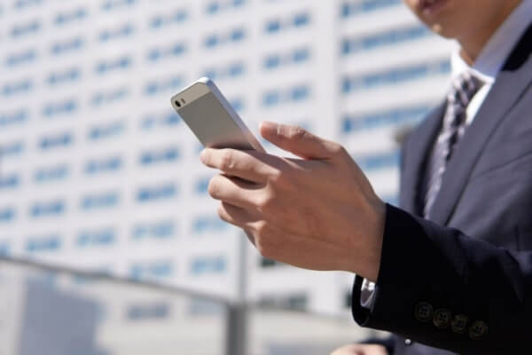企業サイトよりも口コミを信じる傾向の強まり